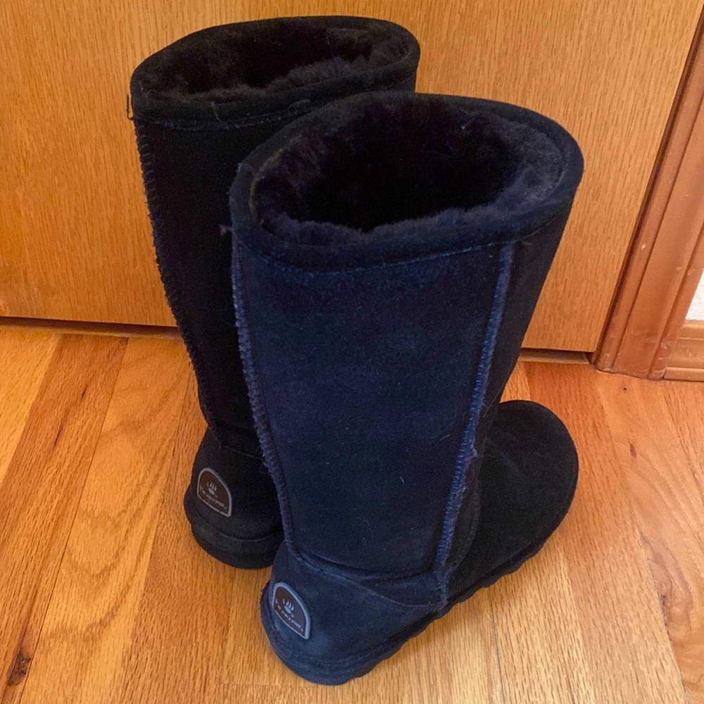 Bearpaw tall boots